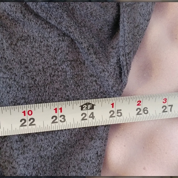 3 Dots Women's Blue Long Sleeve Roomy Jersey Slits on Side Hems Top Size XL - Picture 6 of 8